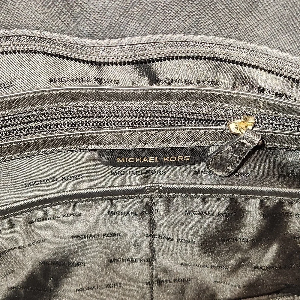 Black Michael Kors purse - Picture 3 of 5